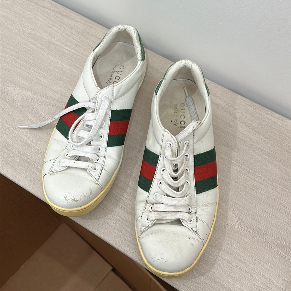 Men’s Gucci Ace sneaker size 8 1/2